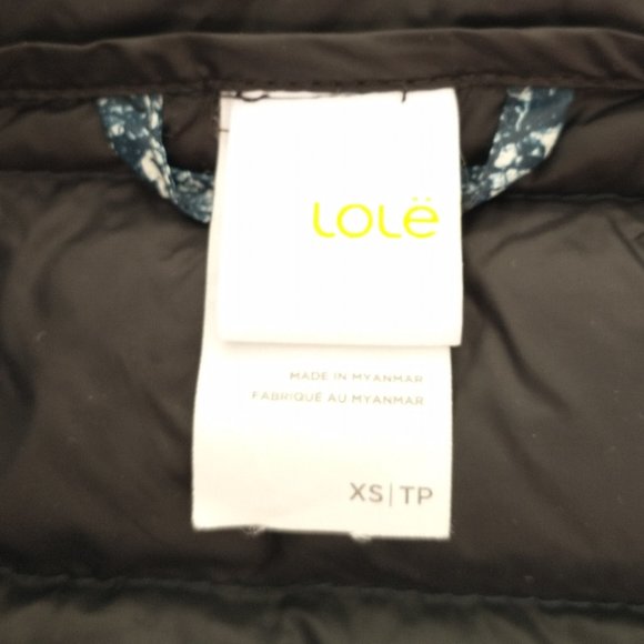 Women's Lole size XS ultra-light weight, packable vest with sac - like new - Picture 2 of 16